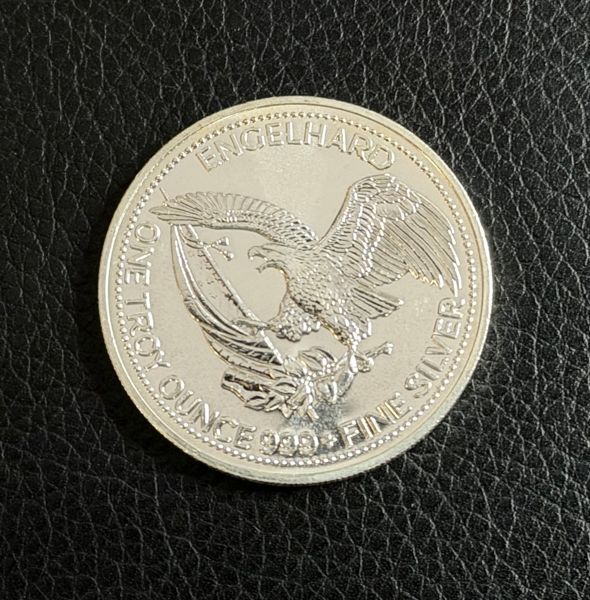 1 ozt - Vintage - 1985 Englehard Prospector - .999 Fine silver round