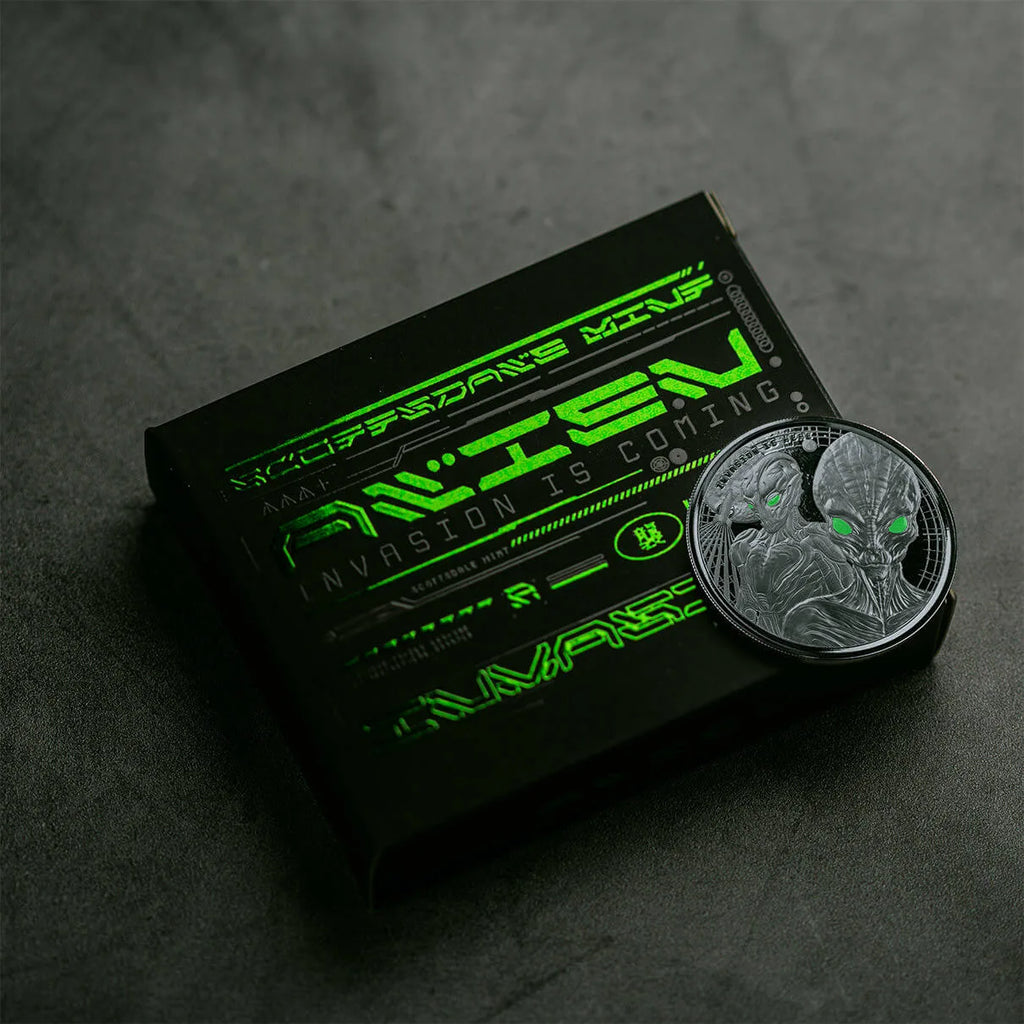 Ghana - 2023 Alien Invasion - Glow in the Dark - 1 Ozt Sovereign Plated in Black Rhodium  - New from the mint