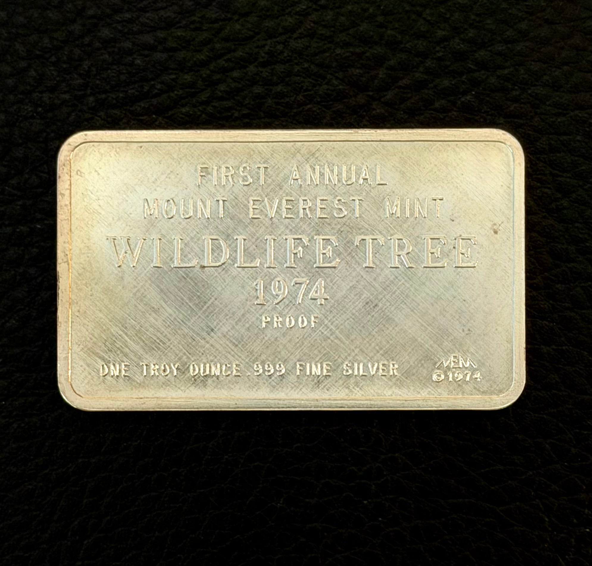 1 Ozt - Vintage - 1974 Mt Everest Mint "Love Birds" - .999 Fine Silver Art Bar