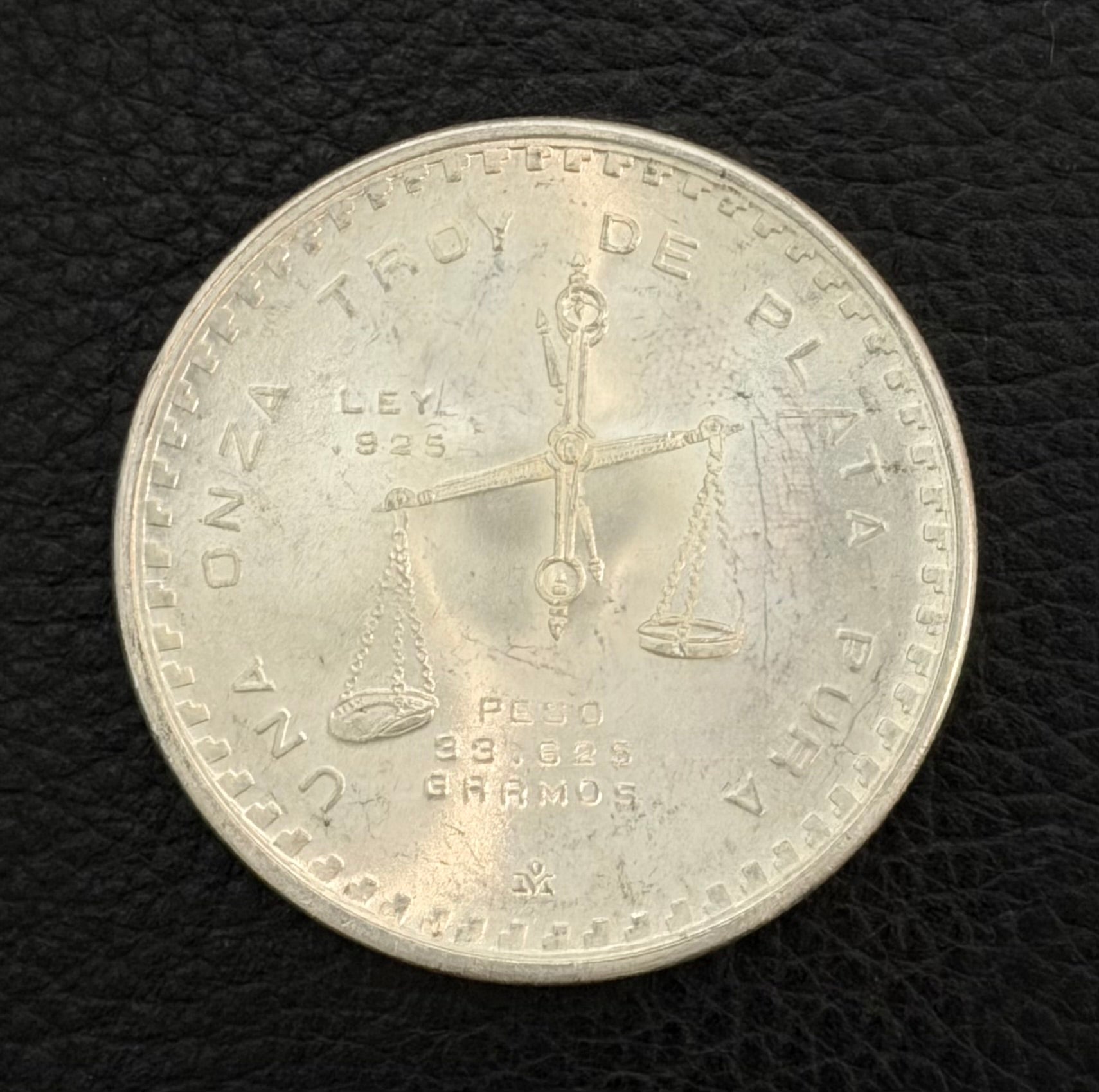 Mexico - 1979 Weights and Balances 1 Onza - 92.5% Sterling Silver