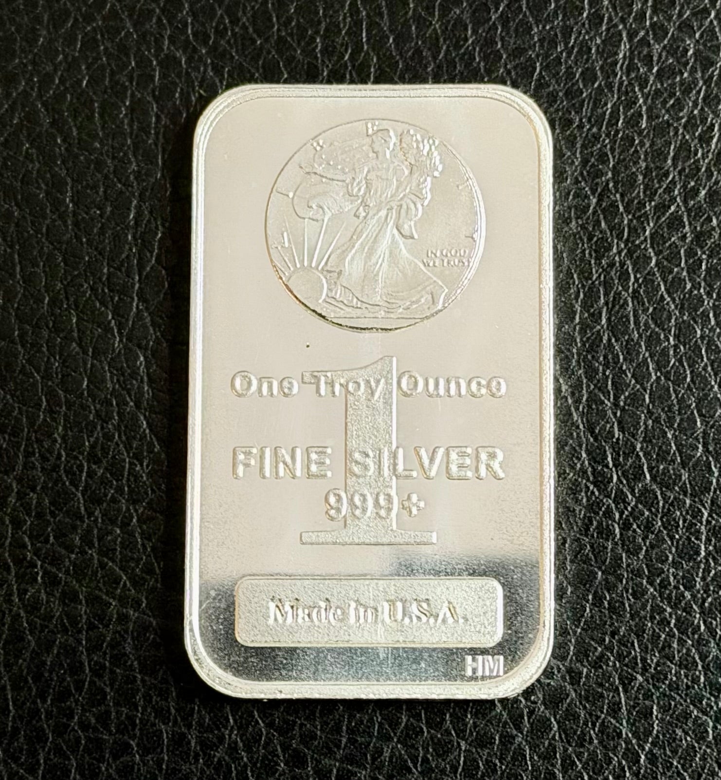 1 ozt - Walking Liberty Tribute - .999 Fine Silver Bar