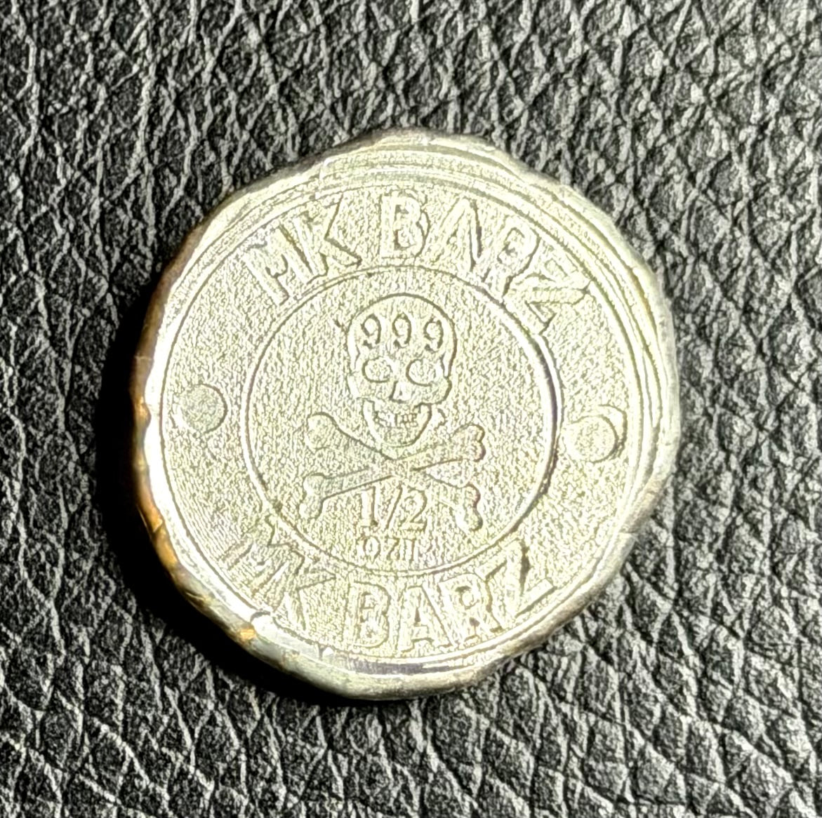 .5 Troy Ounce - MK BarZ 'Buzzin' Bee' - .999 fine sliver Stamped round