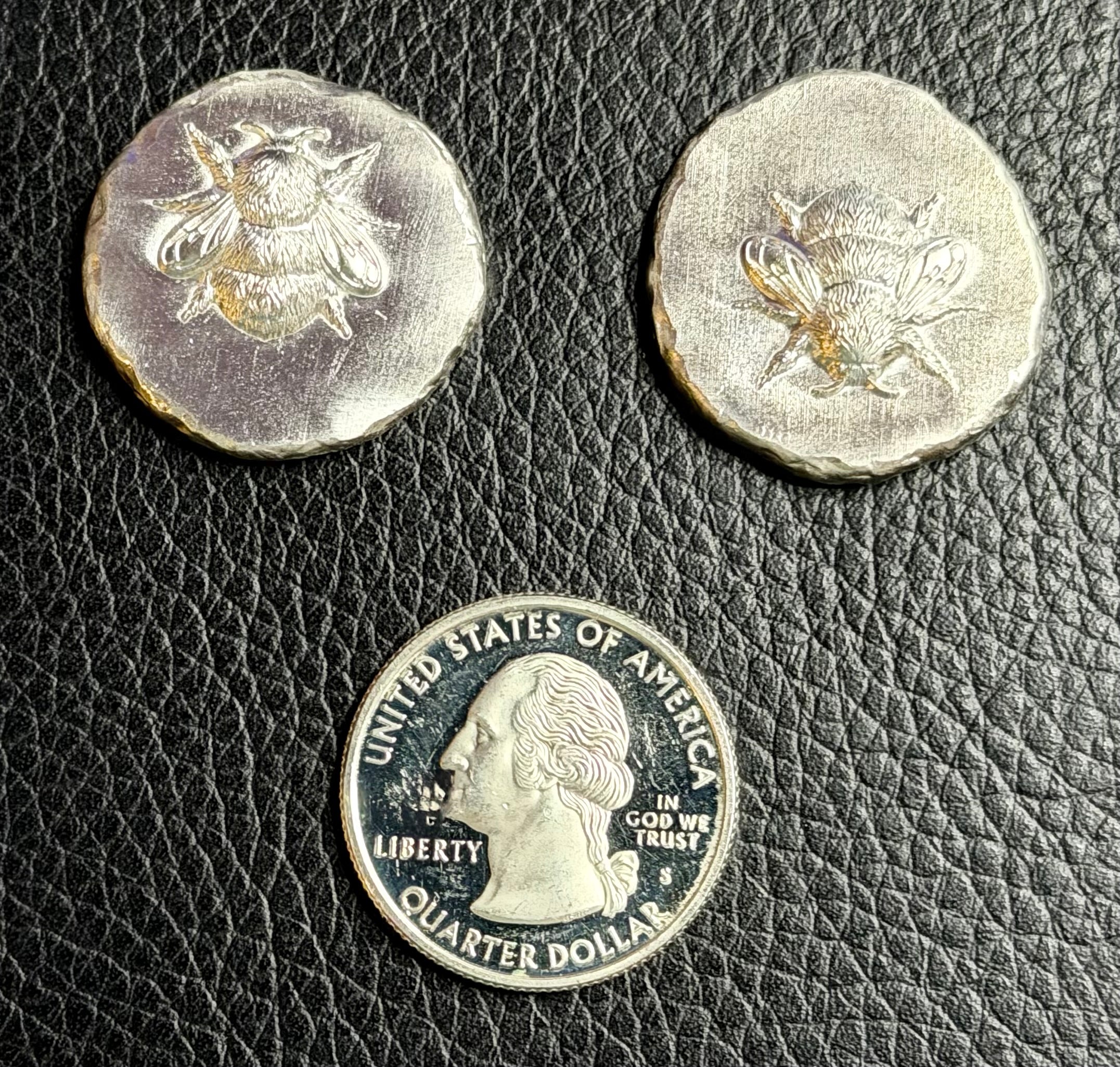 .5 Troy Ounce - MK BarZ 'Buzzin' Bee' - .999 fine sliver Stamped round