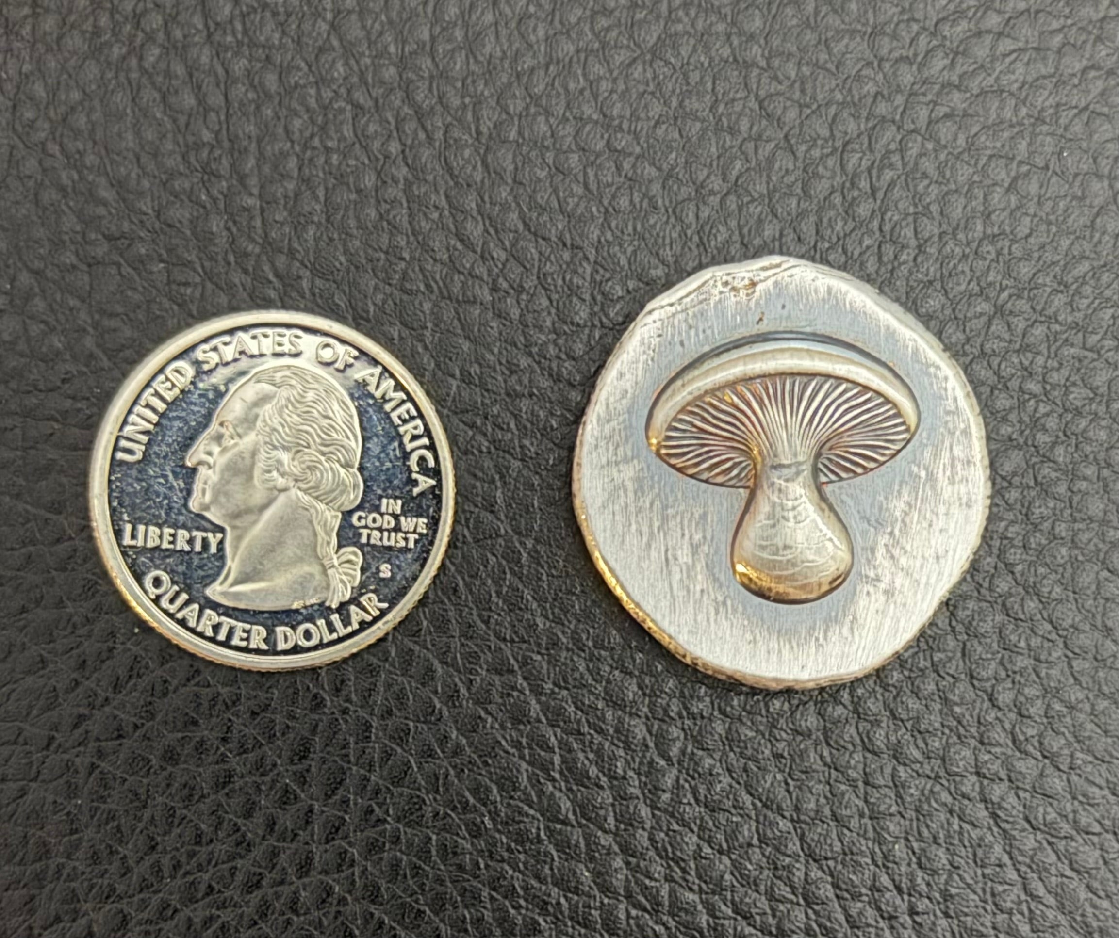 1ozt Mushroom .999 Fine Silver round