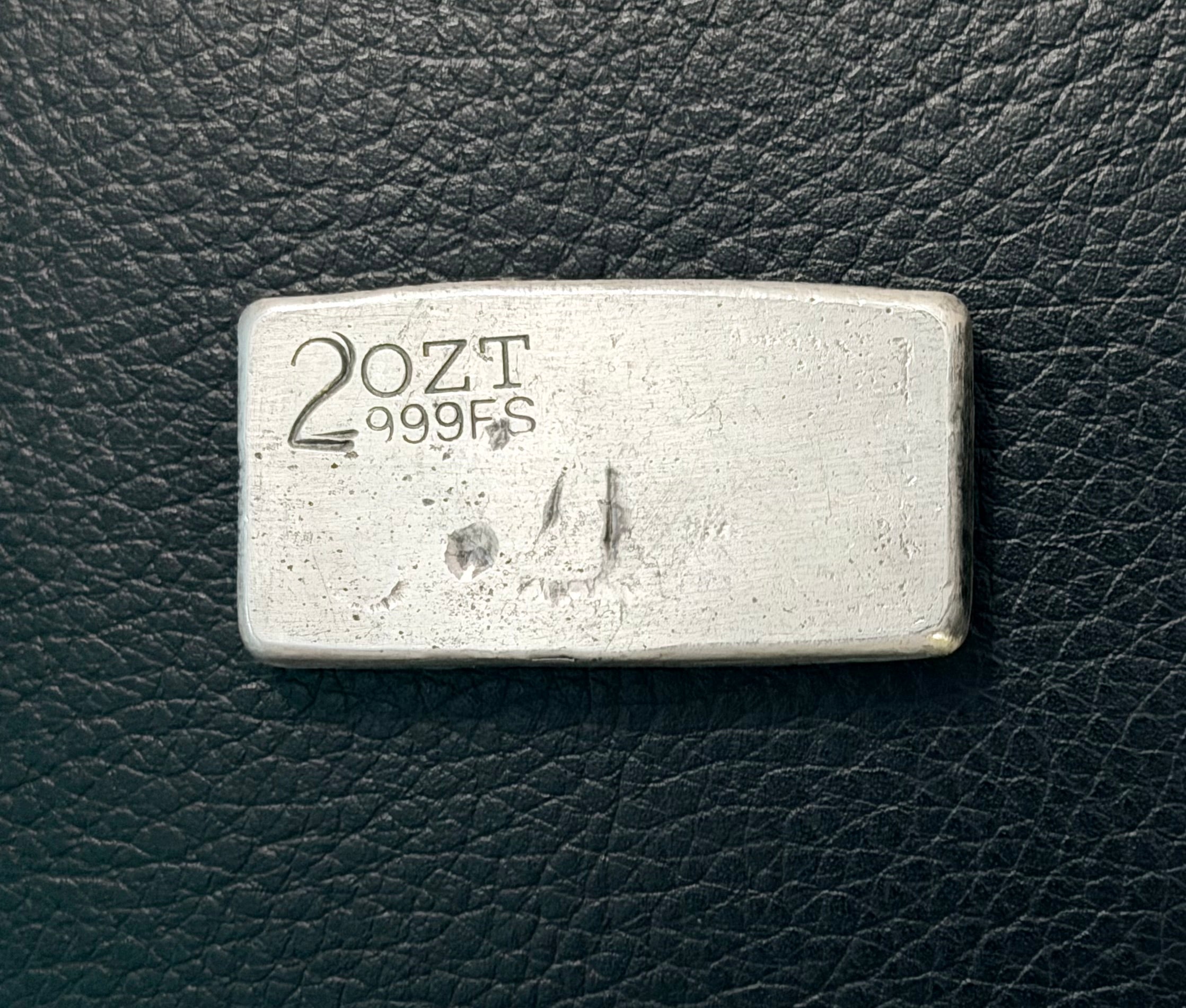 WD Pours - 2 Ozt Hammered Edge Lightening Bolt Bar - .999 Fine Silver